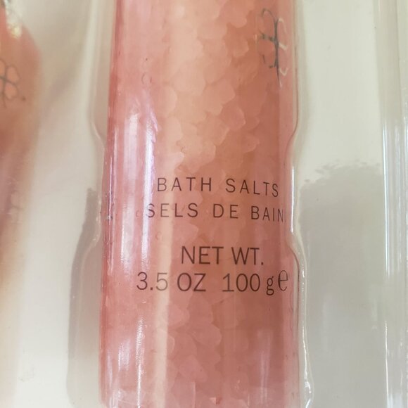 Lucky You Lucky Brand Spa Gift Set Fragrance Mist Body Wash Bath Salts and Bath - Picture 4 of 6